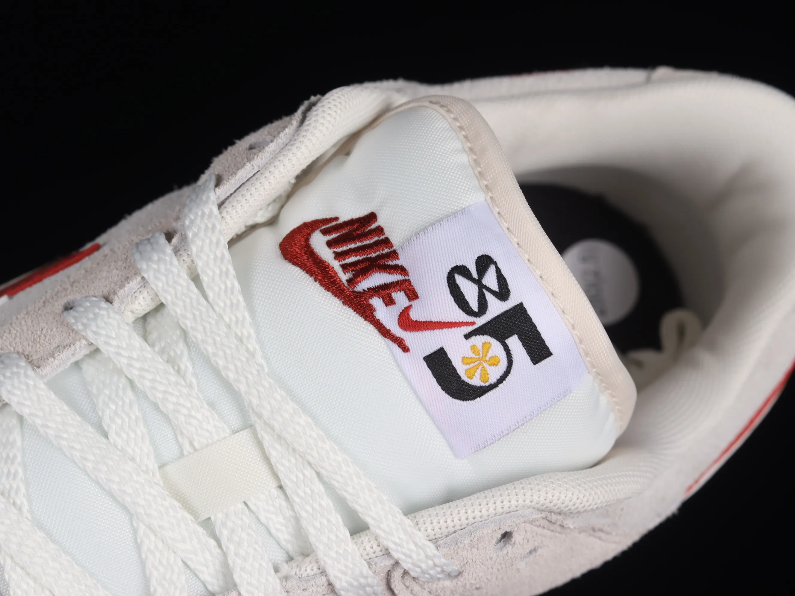 All Categories Nk SB Dunk Series Nk SB Dunk Low Low-top sneakers Foreign trade version Nk SB Dunk Low "85" Gray and red double hook SB low-top sports and leisure sneakers DO9457-100